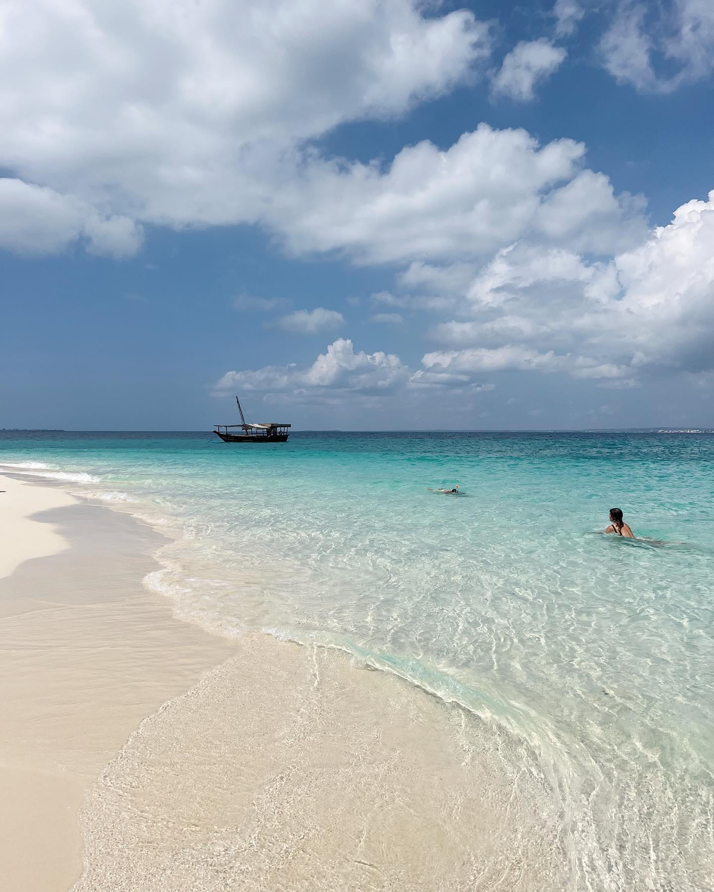 nakupenda sandbank boat tour zanzibar